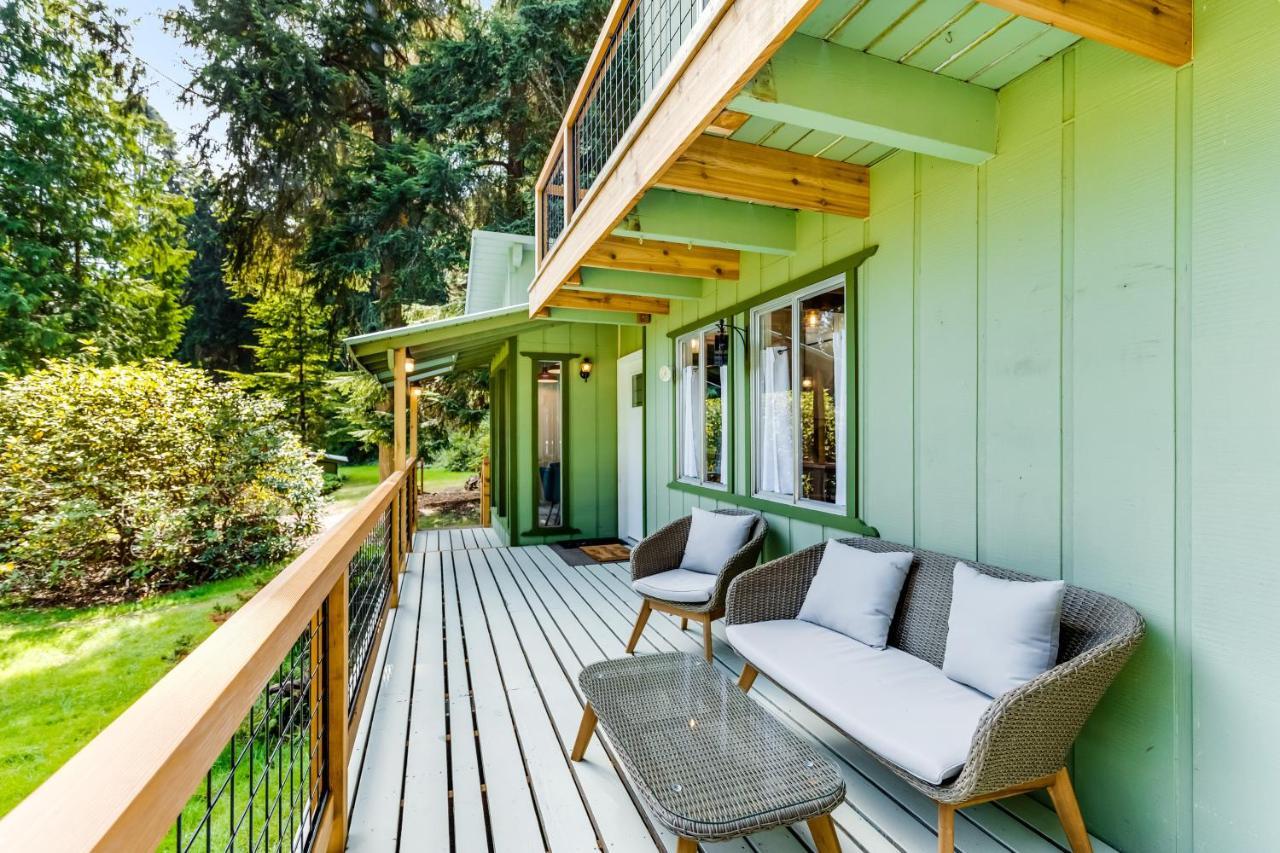Tall Cedars Cabin By The Water Eastsound المظهر الخارجي الصورة