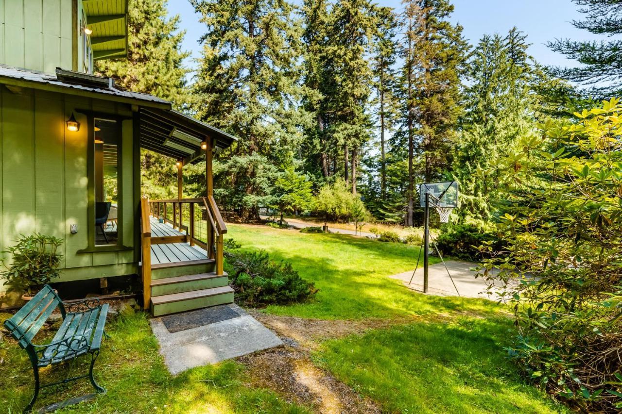 Tall Cedars Cabin By The Water Eastsound المظهر الخارجي الصورة