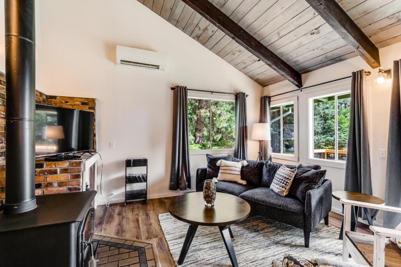 Tall Cedars Cabin By The Water Eastsound المظهر الخارجي الصورة
